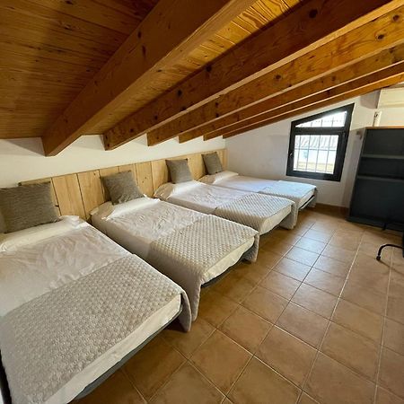 فيلا Moli Den Burch Santa Eulalia de Ronsaná المظهر الخارجي الصورة